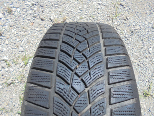 Goodyear Ultragrip Performance tyre