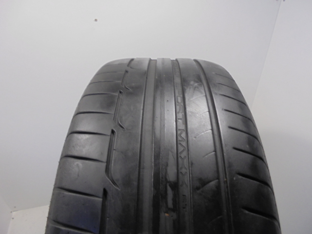 Dunlop Sport Maxx RT tyre