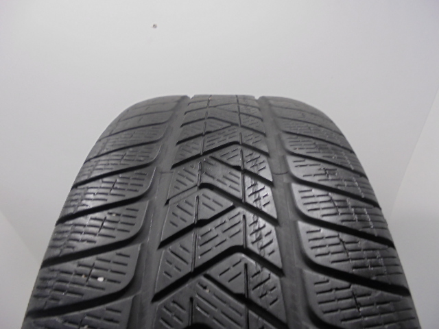 Pirelli Scorpion Winter RSC tyre