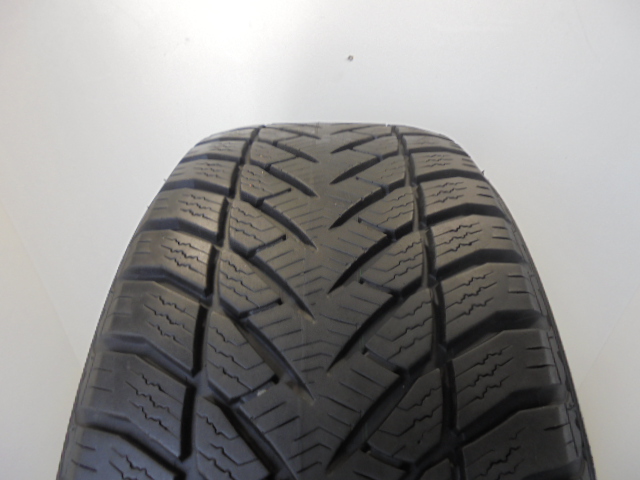 Goodyear Ultragrip+ SUV 4x4 tyre