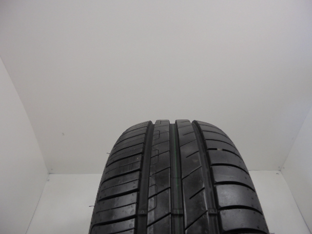 Goodyear Efficientgrip RSC tyre
