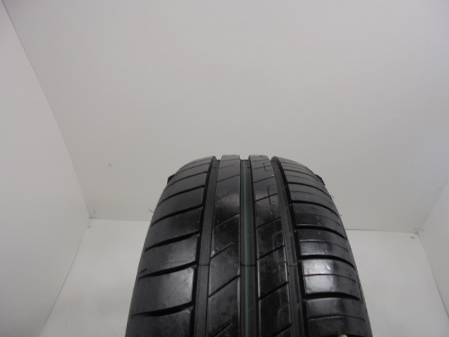 Goodyear Efficientgrip Performance RSC tyre