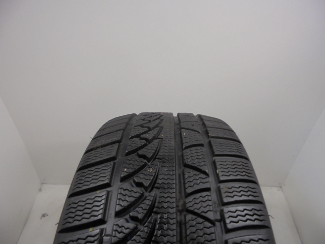 Petlas Snow Master W651 tyre