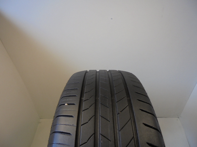 Bridgestone Alenza 001 tyre