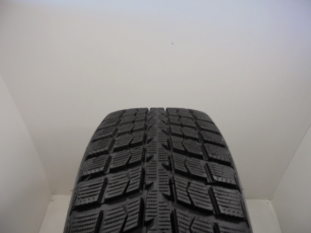 Linglong Green Max Winter Ice I-15 tyre