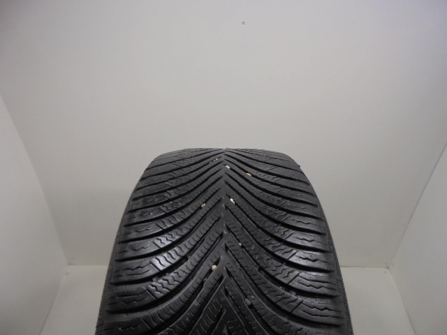 Michelin Alpin 5 tyre