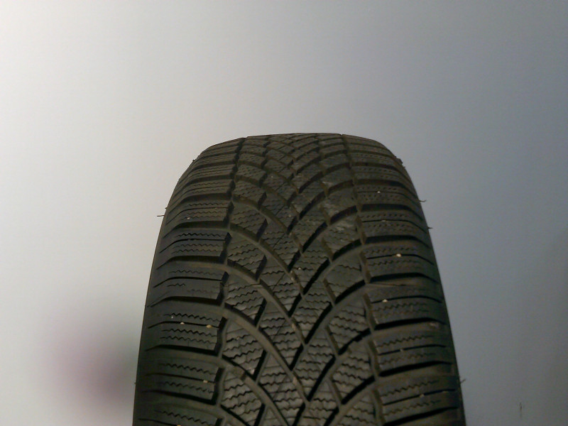 Bridgestone LM005 tyre