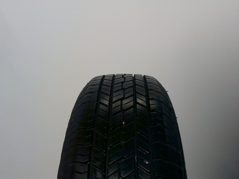 Yokohama G033 tyre