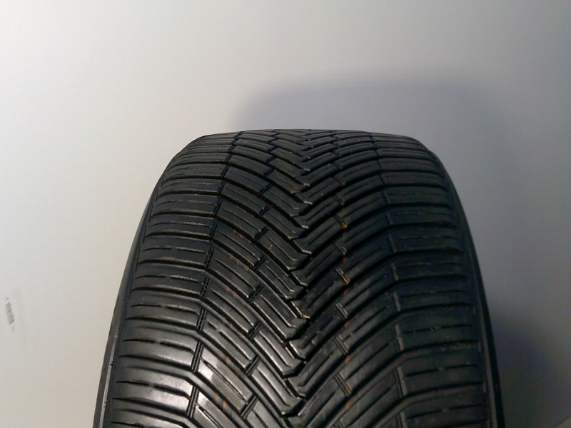 Continental Allseasoncontact tyre