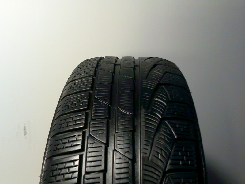 Pirelli Sottozero II tyre