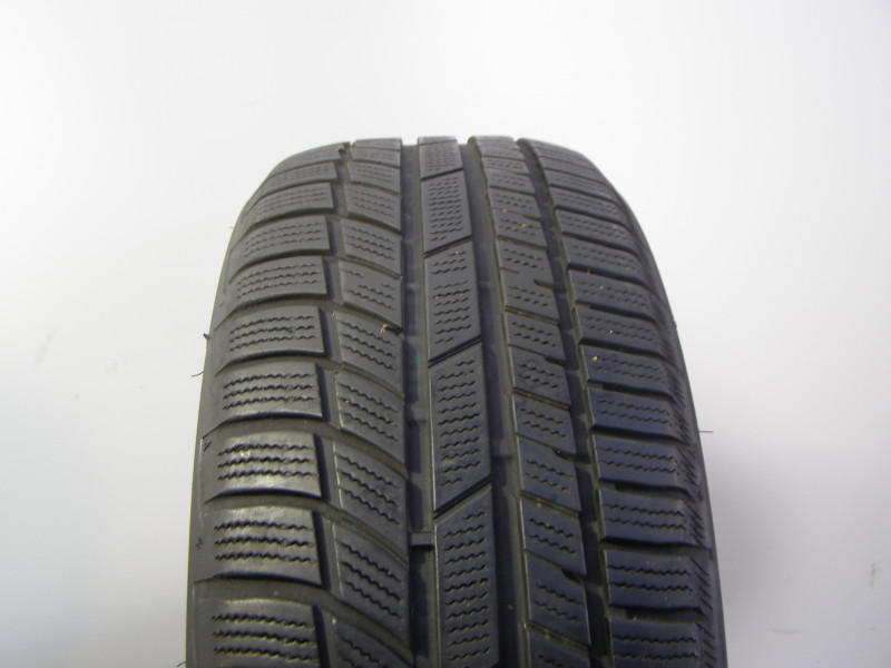 Toyo S954 tyre