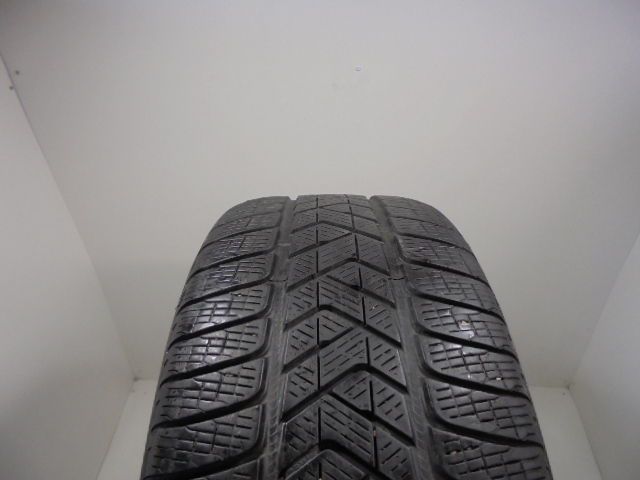Pirelli Scorpion Winter tyre
