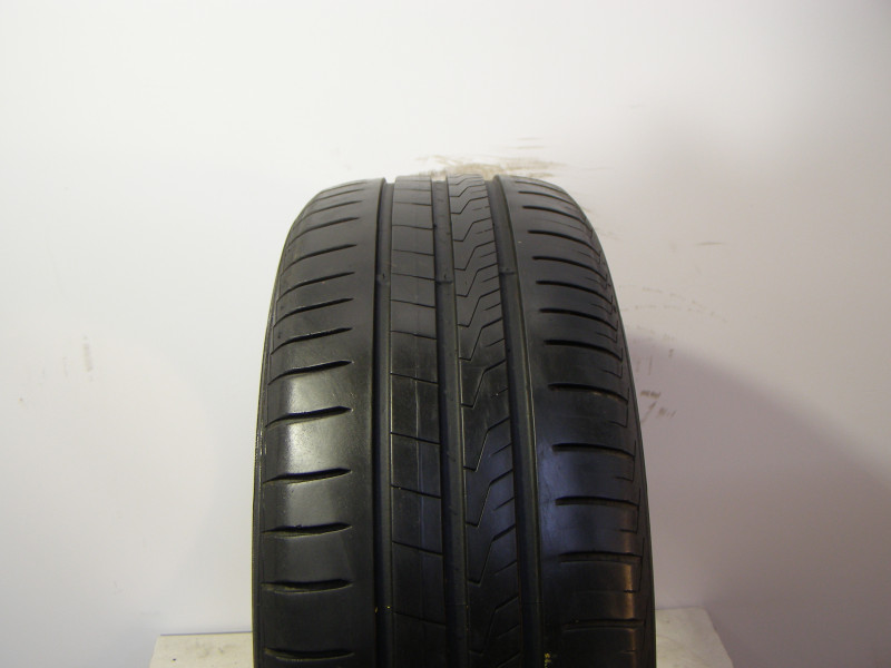 Hankook K435 tyre