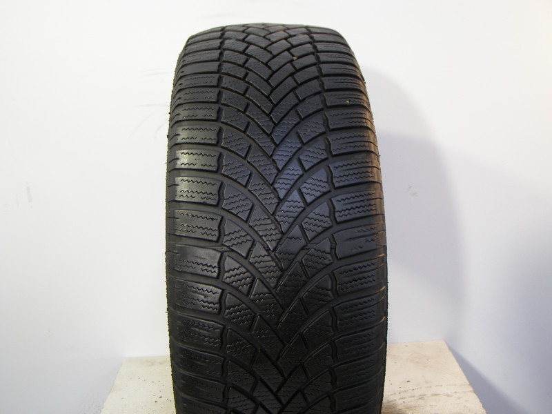 Bridgestone LM005 tyre