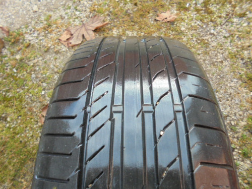 Continental Sportcontact 5 (SSR) tyre