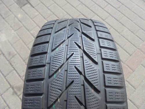 Toyo S953 tyre