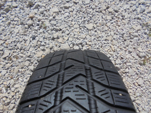 Pirelli Snowcontrol 3 tyre
