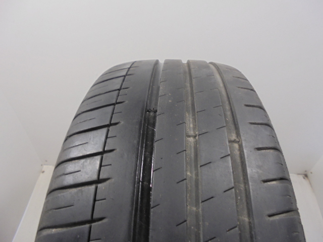 Michelin Pilot Sport 3 tyre
