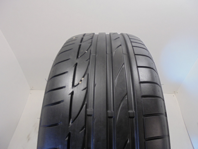 Bridgestone S001 (RSC) tyre