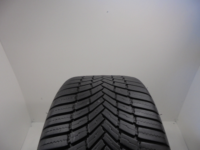 Bridgestone A005EVO tyre