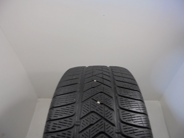 Pirelli Scorpion Winter tyre