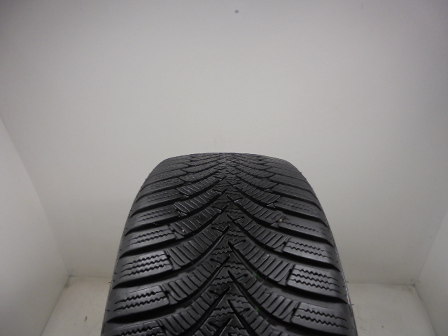 Hankook W452 tyre