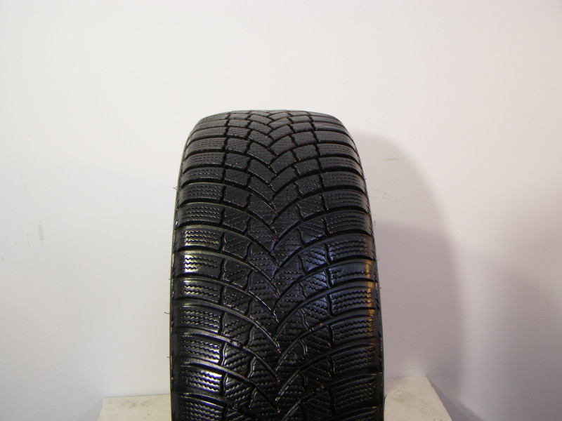 Bridgestone LM001 tyre