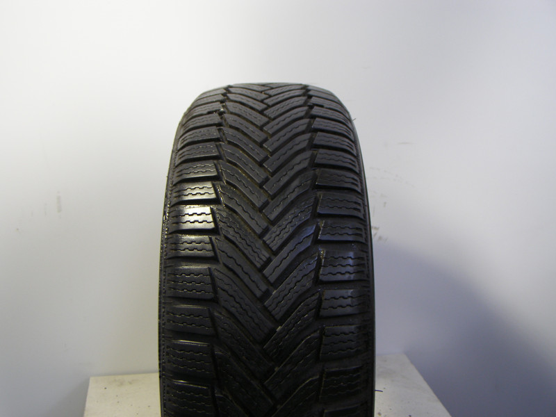 Michelin Alpin 6 tyre