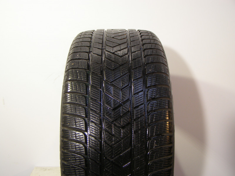 Pirelli Scorpion Winter tyre