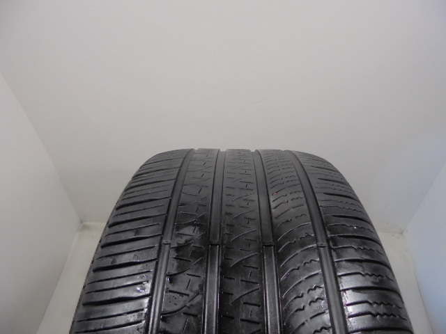 Pirelli Scorpion Zero AS tyre