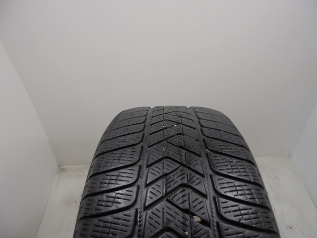 Pirelli Scorpion Winter tyre