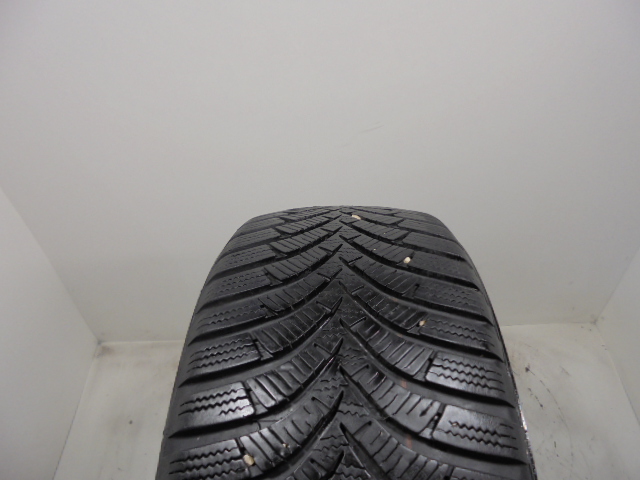 Hankook W452 tyre