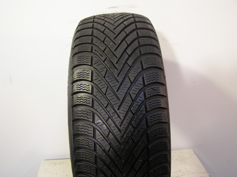 Pirelli Cinturato Winter tyre