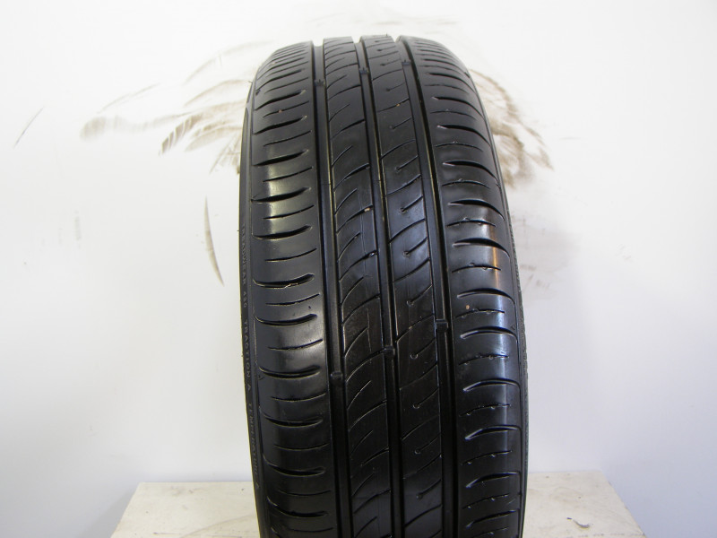 Kumho ES01 tyre