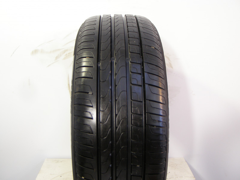 Pirelli Cinturato P7 tyre