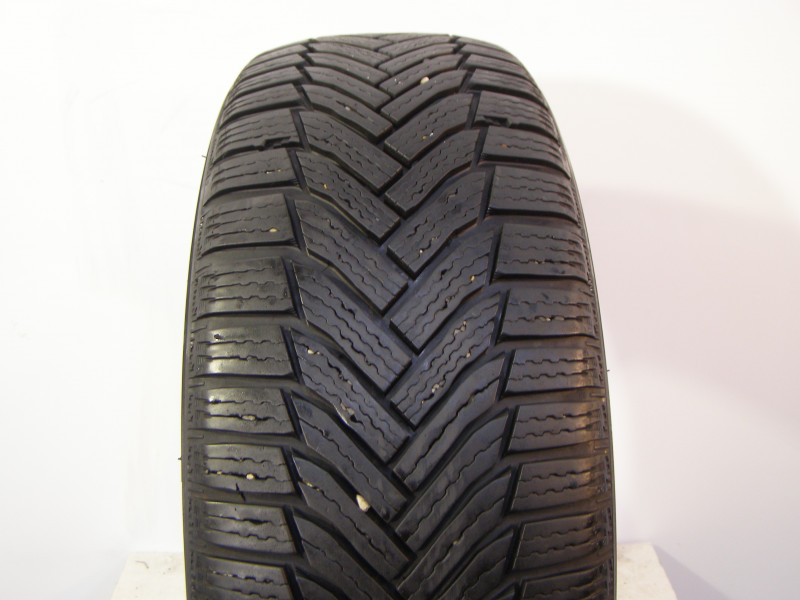 Michelin Alpin 6 tyre