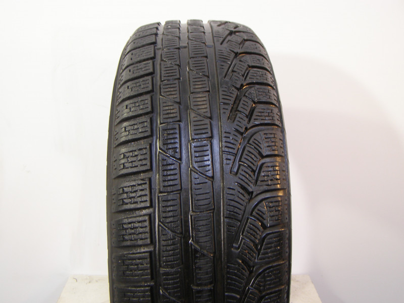 Pirelli Sottozero II tyre