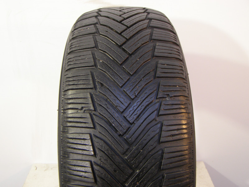 Michelin Alpin 6 tyre