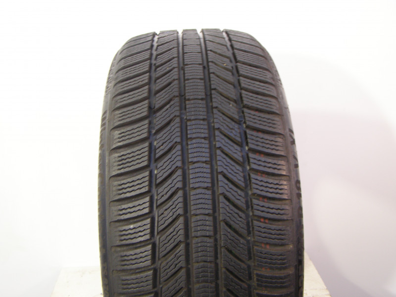 Continental TS870P tyre