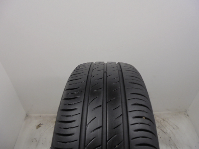 Kumho ES01 tyre