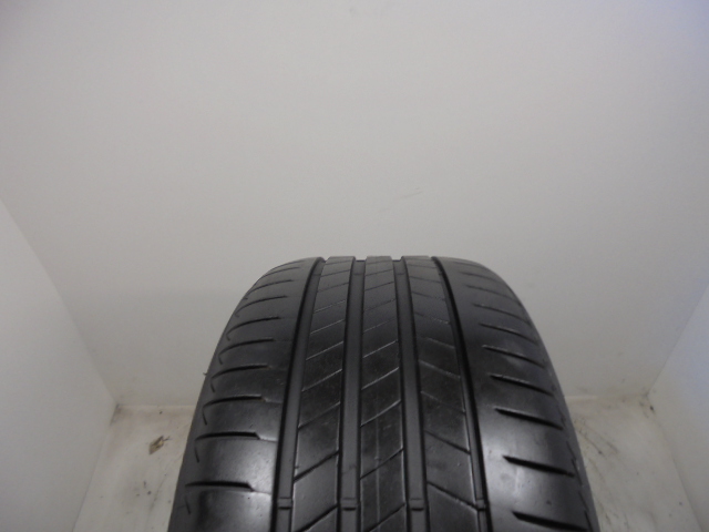 Bridgestone T005 tyre