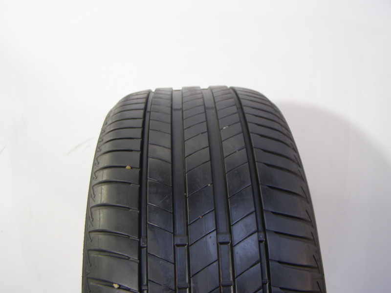 Bridgestone T005 tyre