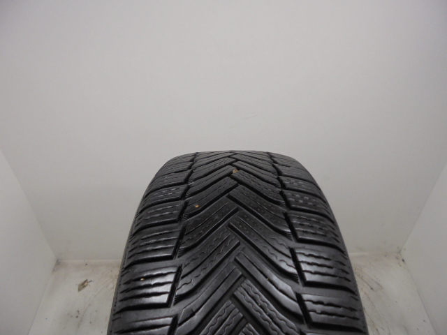 Michelin Alpin 6 tyre