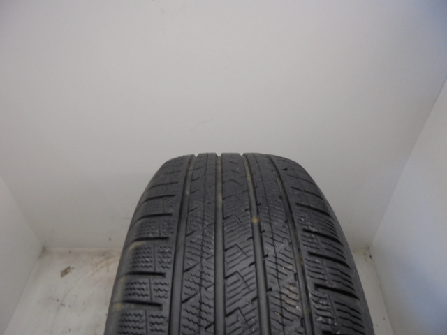 Vredestein Quatrac PRO tyre