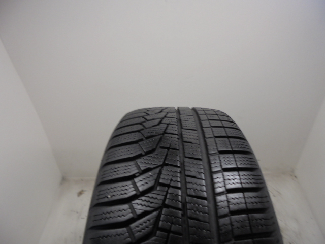 Hankook W320 tyre