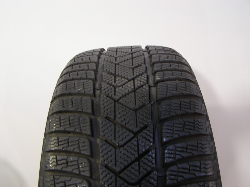 Pirelli Sottozero 3 tyre