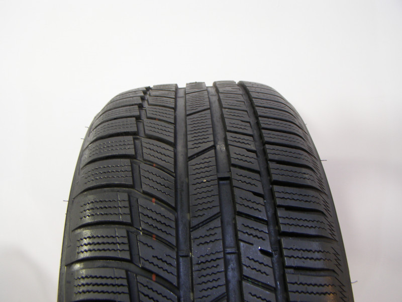 Toyo S954 tyre