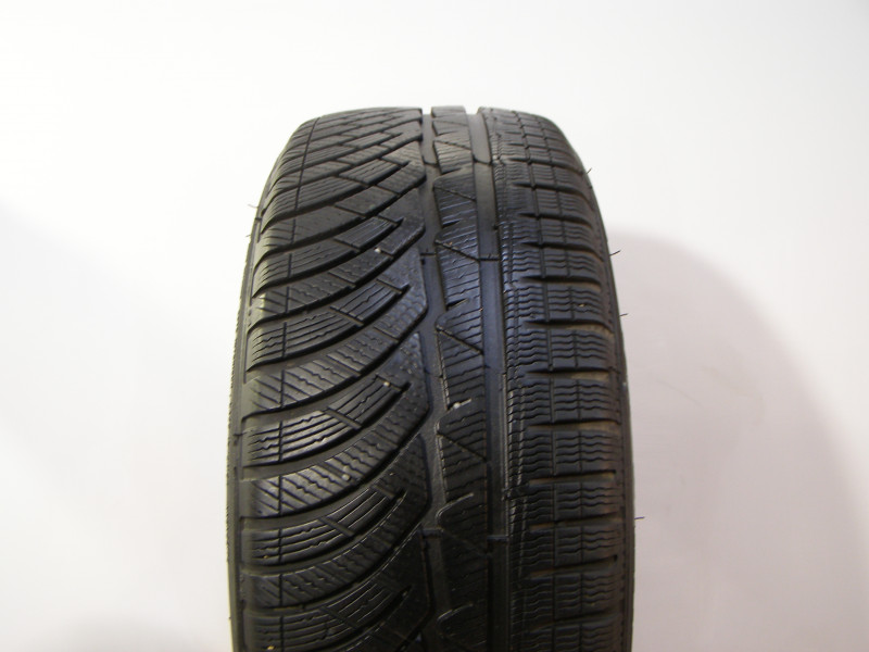 Michelin Pilot Alpin PA4 tyre