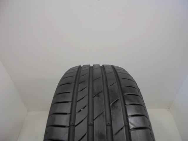 Kumho PS71 tyre