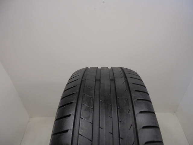 Pirelli Cinturato P7 tyre